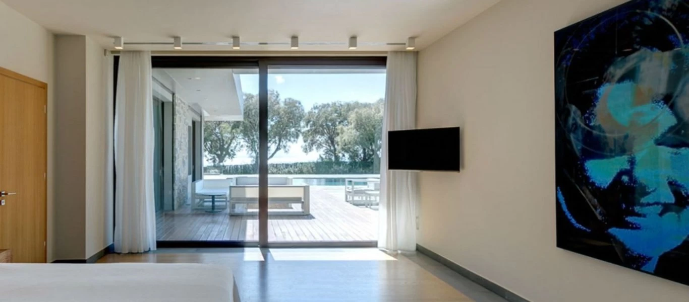 Αλλάζει χέρια η εντυπωσιακή βίλα του Α.Ωνάση στο Λαγονήσι - Την απέκτησε ζάμπλουτος Άραβας (φώτο - βίντεο)